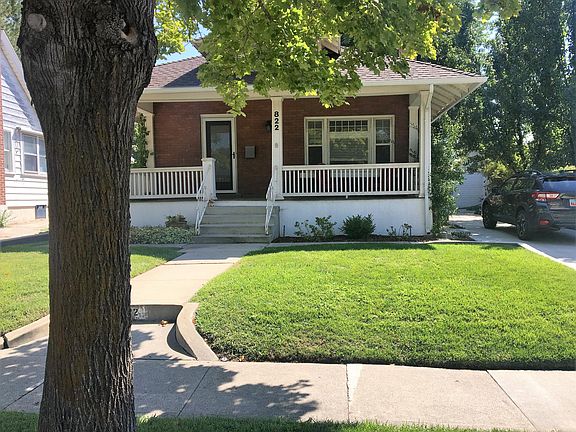 2nd image of 822 E Logan Ave
