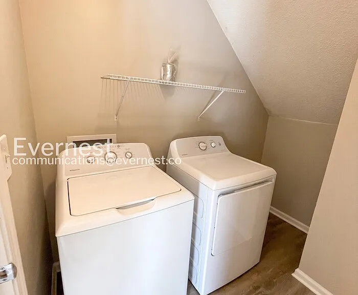 901 Cimarron Ct — Photo 23