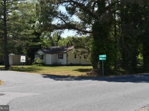 200 Wisteria Dr, Cambridge, MD 21613