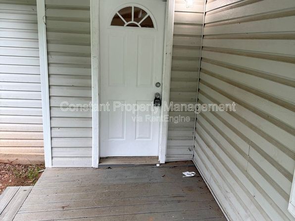 407 Atlanta St APT B