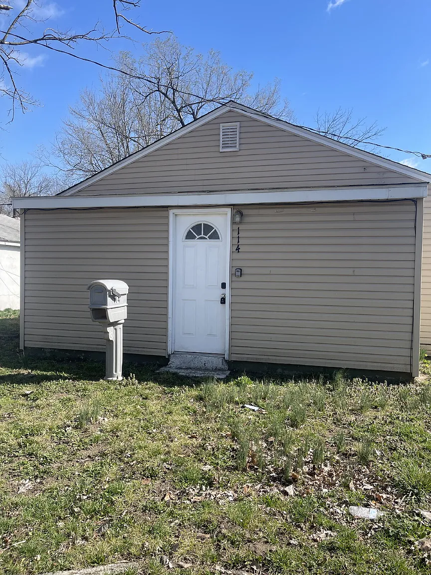 114 Hanner St photo 1
