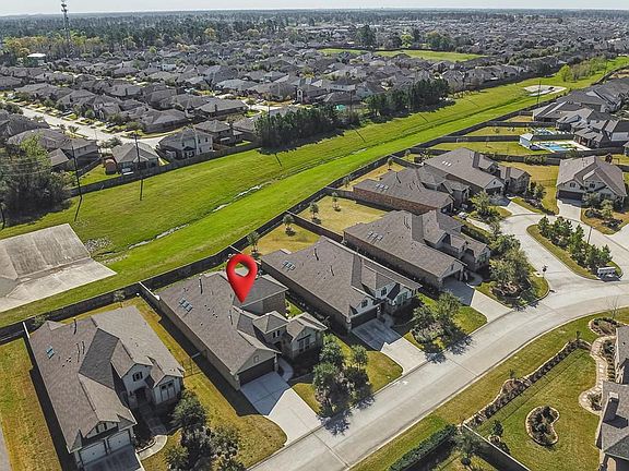 3rd image of 58 N Braided Branch Dr