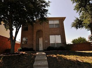 1406 Post Oak Dr, Rowlett, TX 75089