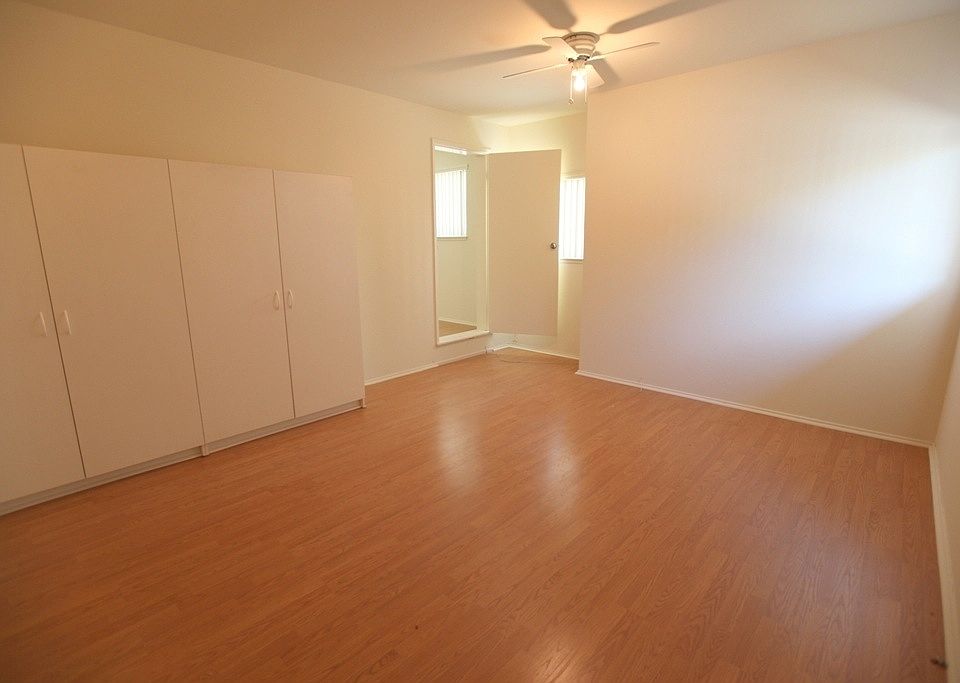 1st image of 4963 Campbell Ave APT 18