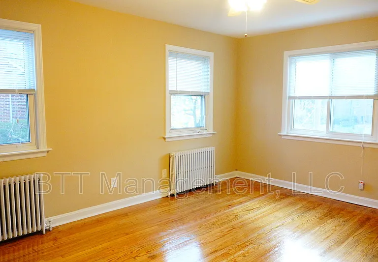 8203 Garland Ave #4 — Photo 1