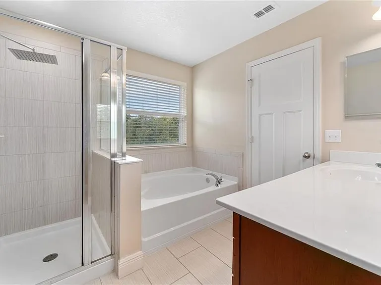 6650 Bridgewater Village Rd — Photo 18