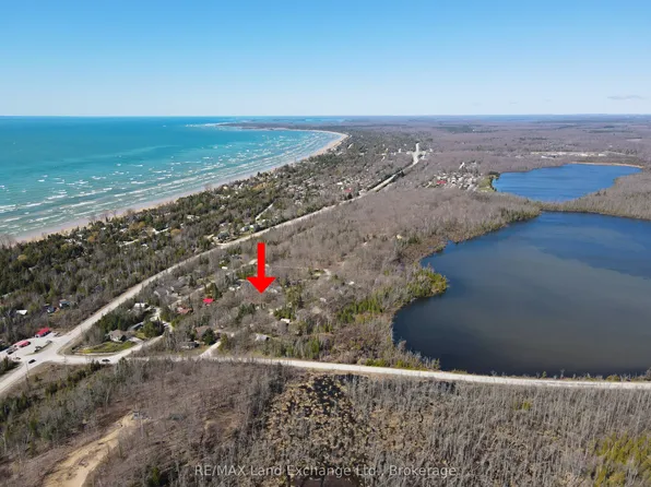 83 Silver Lake Cres, South Bruce Peninsula, ON N0H 2G0