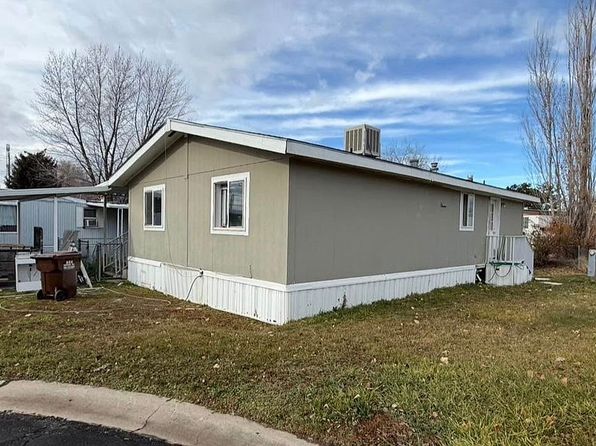 1350 W 300 N Trailer 20