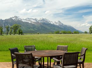 135 E Woodreed Rd, Jackson, WY 83001