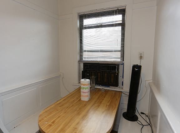 4th image of 3026 N Halsted St Unit D-5