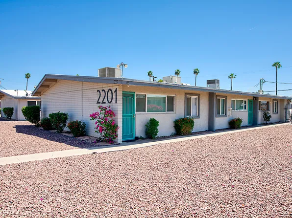 2201 W Heatherbrae Dr, Phoenix, AZ