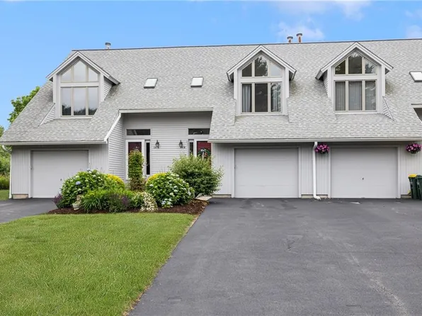 14 Tamarac Dr #B, Smithfield, RI 02828