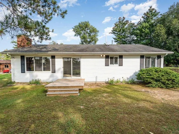 4490 Anderson Dr, Beaverton, MI 48612