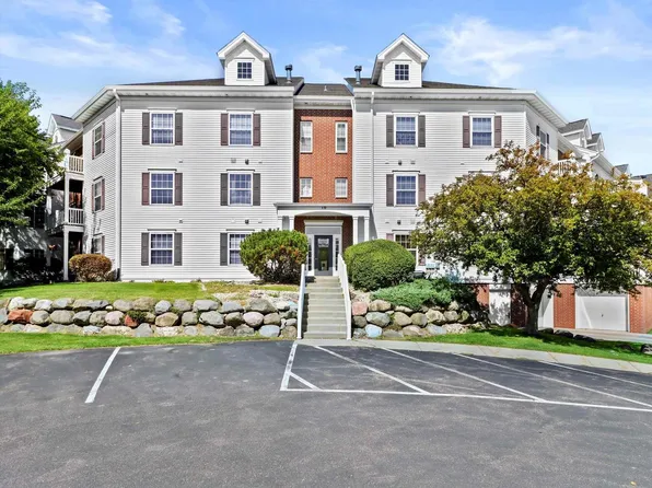 10 Kings Mill Circle #204, Madison, WI 53718