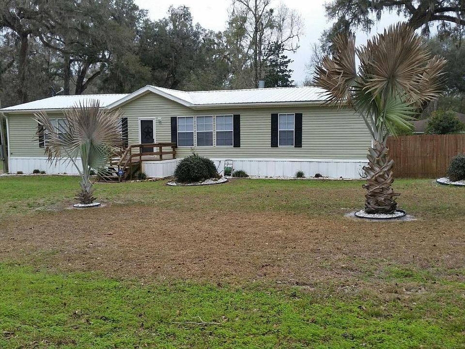 1st image of 3400 NE 135th St
