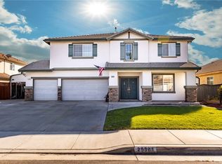25361 Robinson Creek Ln, Menifee, CA 92584
