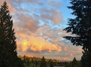 18319 W Spring Lake Dr SE, Renton, WA 98058