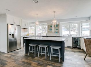 400 Lafayette Ave, Excelsior, MN 55331