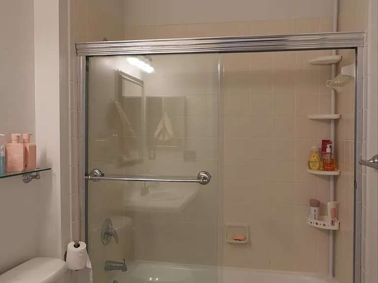 1004 Waterside Dr — Photo 26