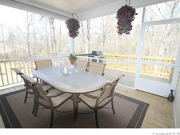 5th image of 2108 Kennedy Dr