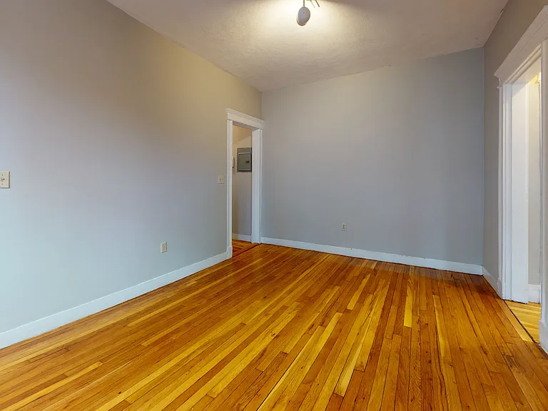 1625 Commonwealth Ave #9 — Photo 4