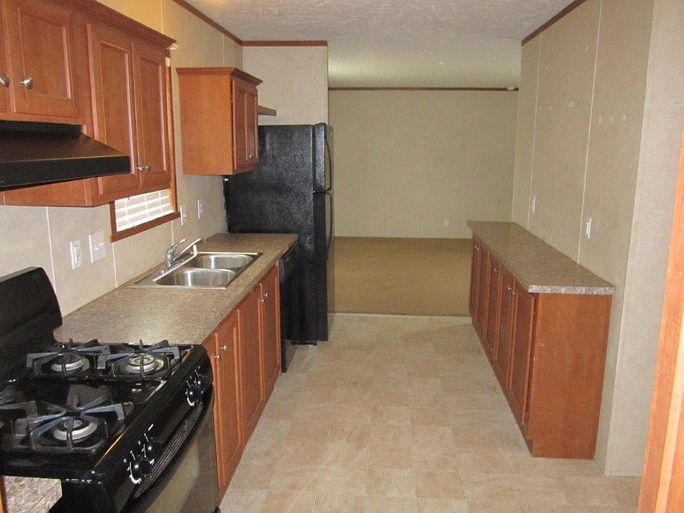 1st image of 1135 W Superior St #20
