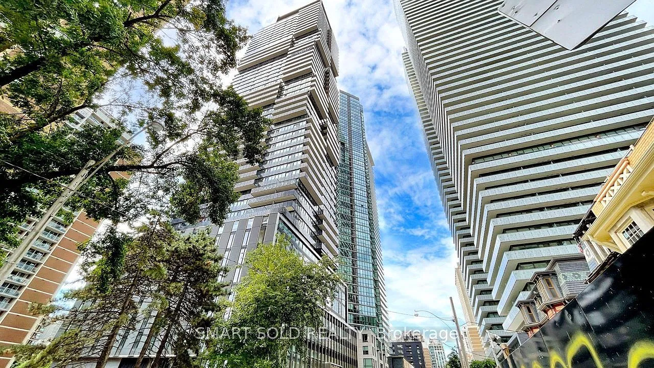 3 bed, $4,950 — Photo 1