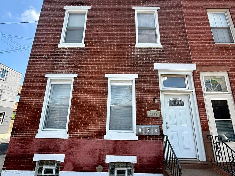 2725 E Lehigh Ave #3 — Photo 2