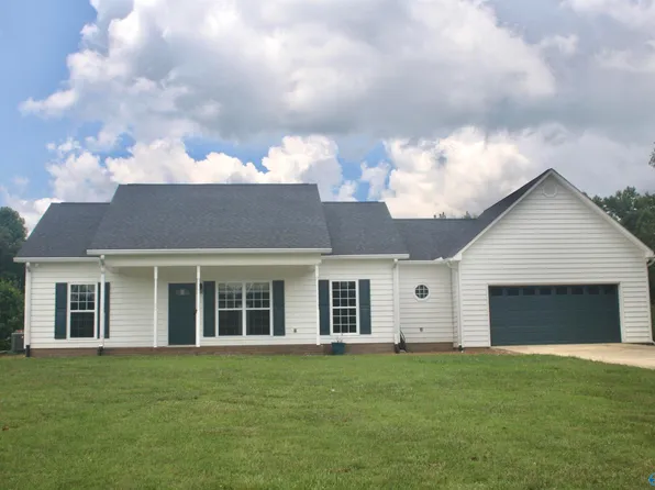 585 Painter Rd, Altoona, AL 35952