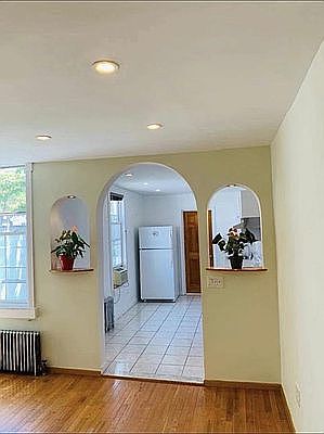 3rd image of 50-33 38th St APT 2L