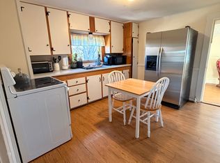 158 Hampstead St, Methuen, MA 01844