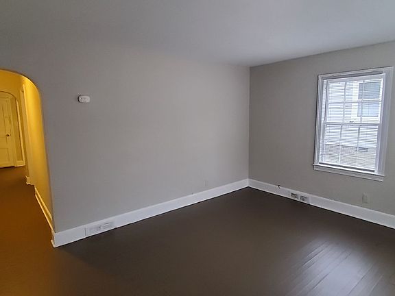 2nd image of 2807 Spring Garden St APT B
