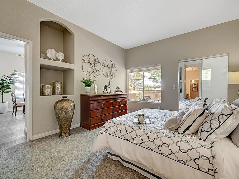 Red Rock Villas — Photo 40