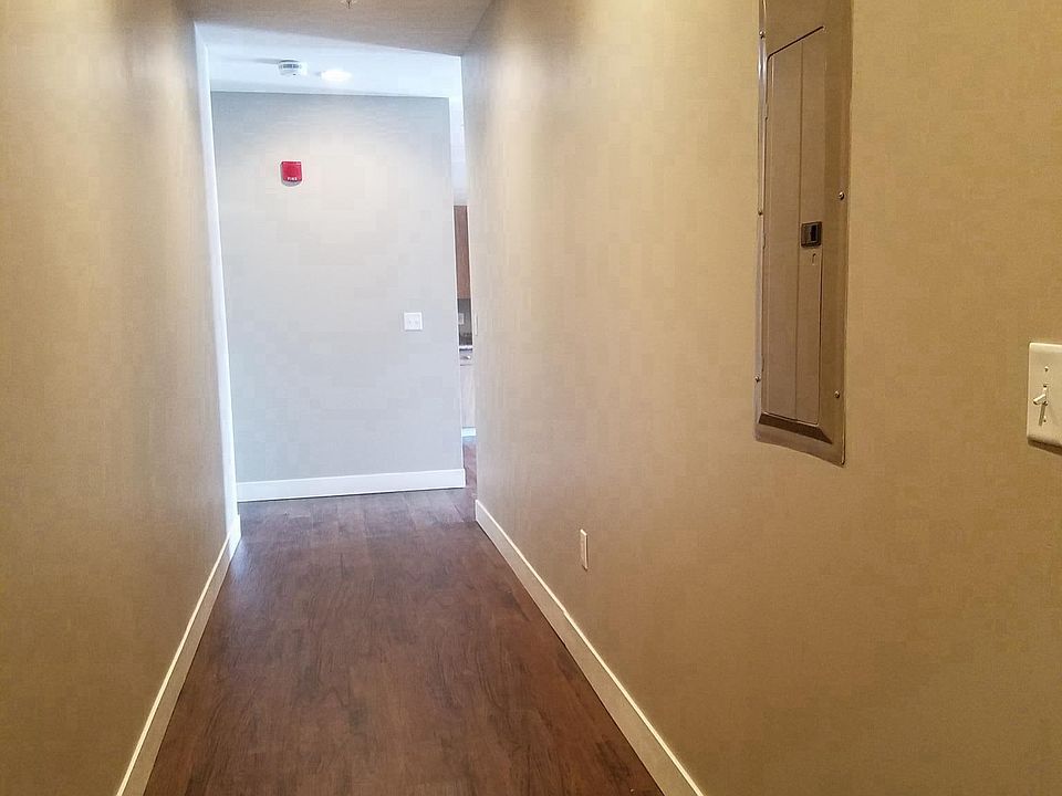 Long Entry Hall