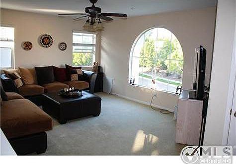 5th image of 16440 Fox Valley Dr