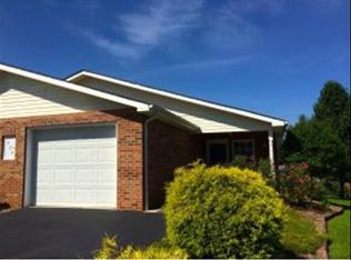 933 Cornerstone Ct, Kingsport, TN 37660