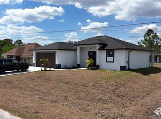 3004 4th St SW, Lehigh Acres, FL 33976