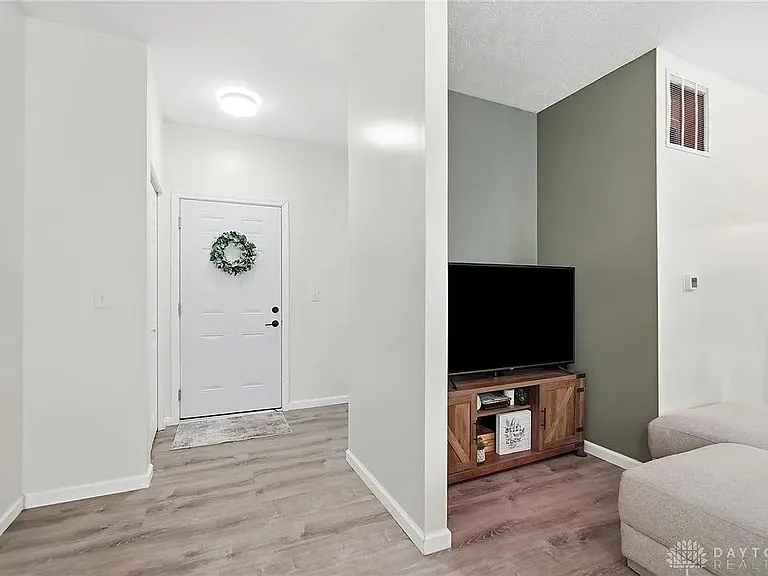 1177 Captains Brg — Photo 5