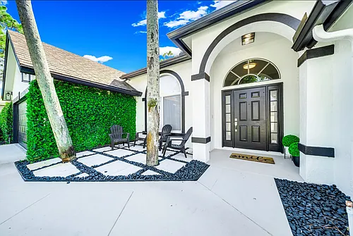 13064 Meadowbreeze Dr Photo 1
