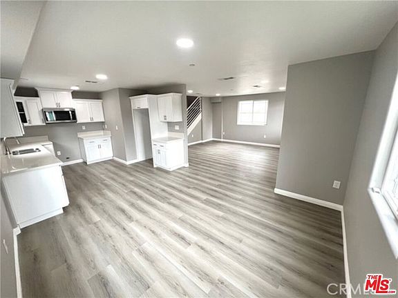 4th image of 7807 N Troost Ave Unit 2