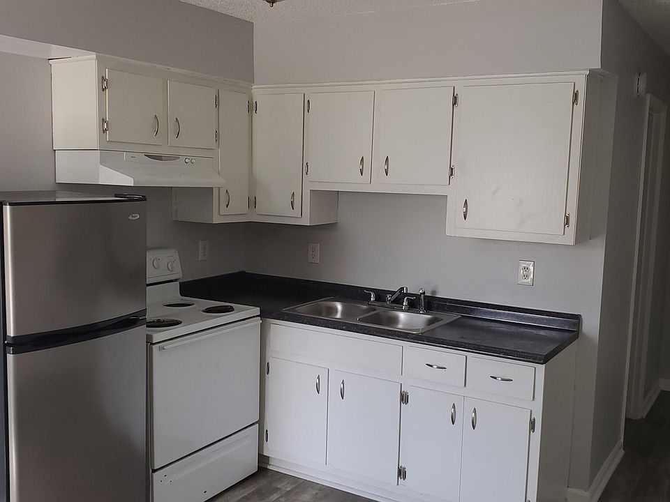 1st image of 812 W 27th St APT 7