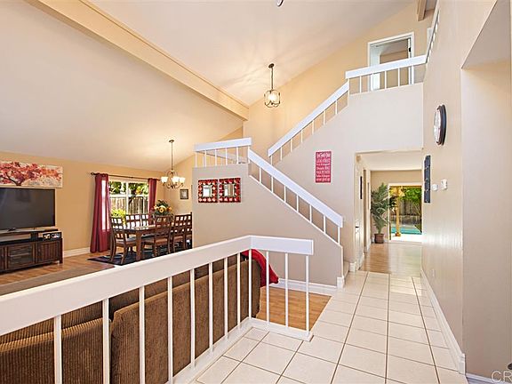2nd image of 4535 Terraza Ct