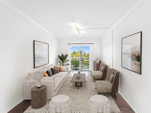 5th image of 1475 SE 15th Street #311