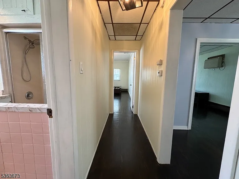 636 Linden Ave — Photo 10