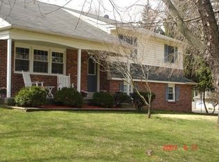 9 Mele Ave, Colmar, PA 18915