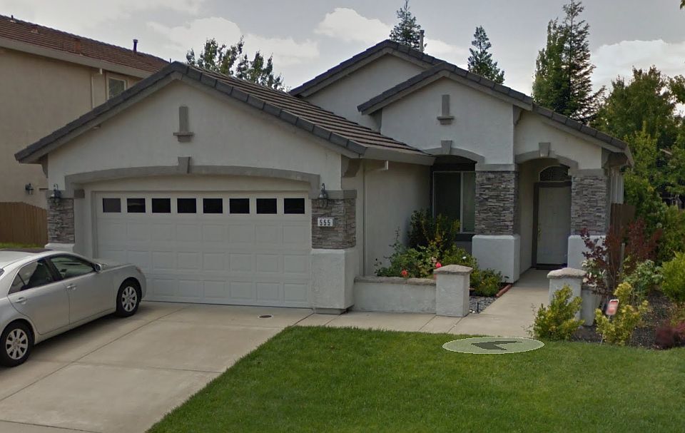 1st image of 555 Gage Ct