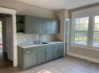 224 E Poplar St, Harrodsburg, KY 40330