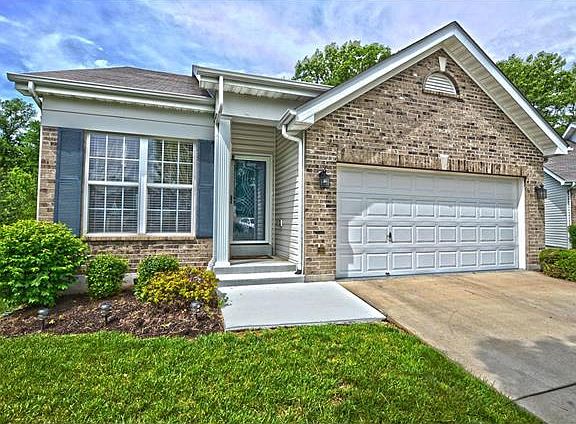 2nd image of 119 Hollow Brook Dr