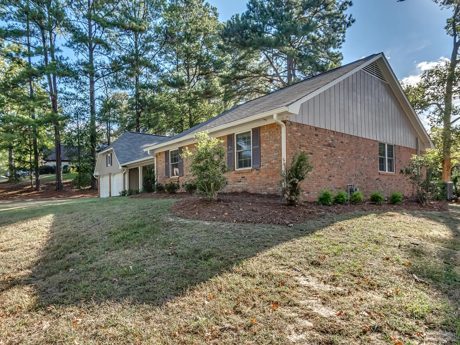 855 Rushton Circle — Photo 3