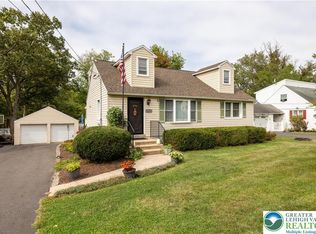 2054 Portzer Rd, Quakertown, PA 18951